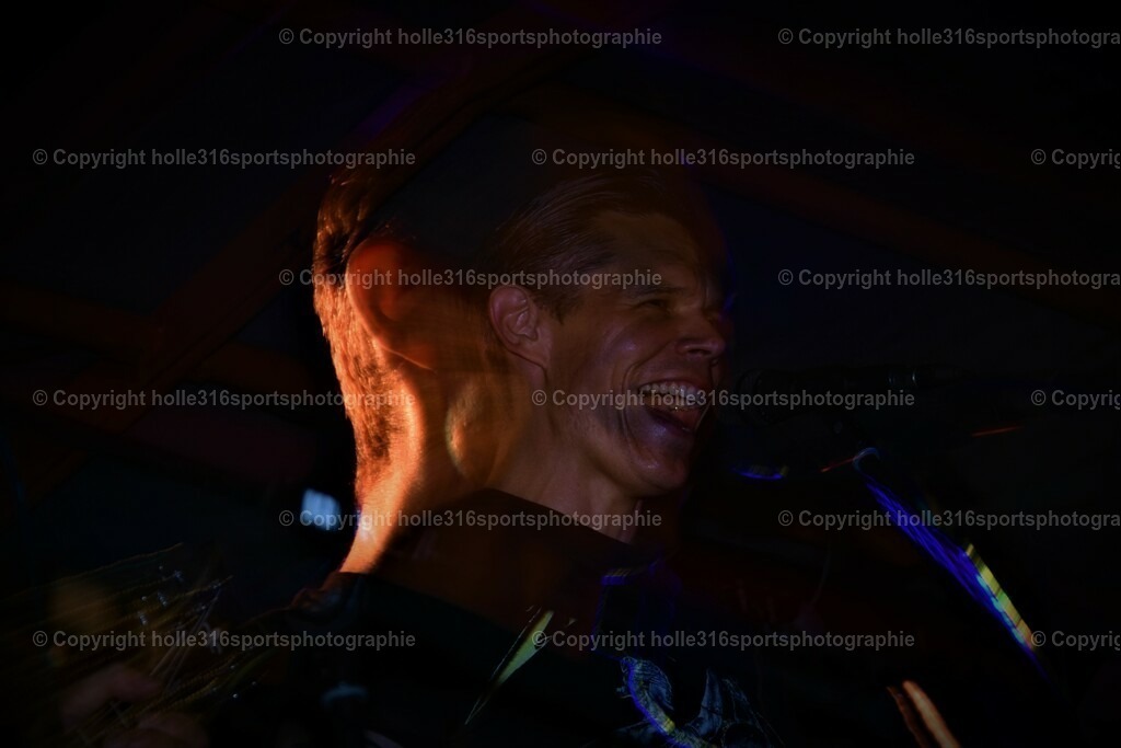 DSC_0378 (2) | Sportfotografie , Motorsport, Motoross, Reitsport, Mointainbike, Enduro,
Landschaft , Outdoor, Eventfotografie, Landschaft, Bilder online bestellen - Realisiert mit Pictrs.com