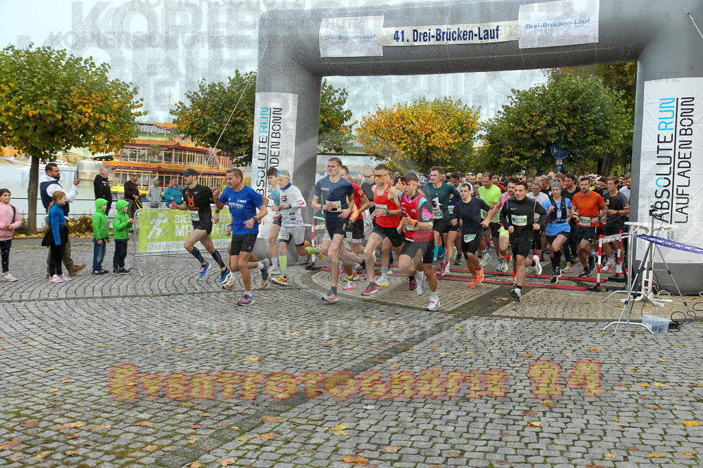 241020_0948_EX1_7064 | Sportfotografie im Rhein-Sieg Kreis, Köln, Bonn, NRW, Rheinland Pfalz, Hessen, etc. Unser Tätigkeitsfeld umfasst den Laufsport vom Volkslauf über den Marathon, Duathlon, Triathon bis zum Ultralauf wie Kölnpfad Ultra oder Schindertrail.
