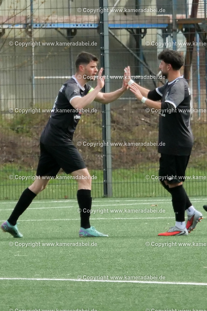 Fußball : Kreisliga A : TV Voerde - Rheingold Emmerich am 29.03.2026  in Voerde. | Fußball : Kreisliga A : TV Voerde - Rheingold Emmerich am 29.03.2026  in Voerde. - Realisiert mit Pictrs.com
