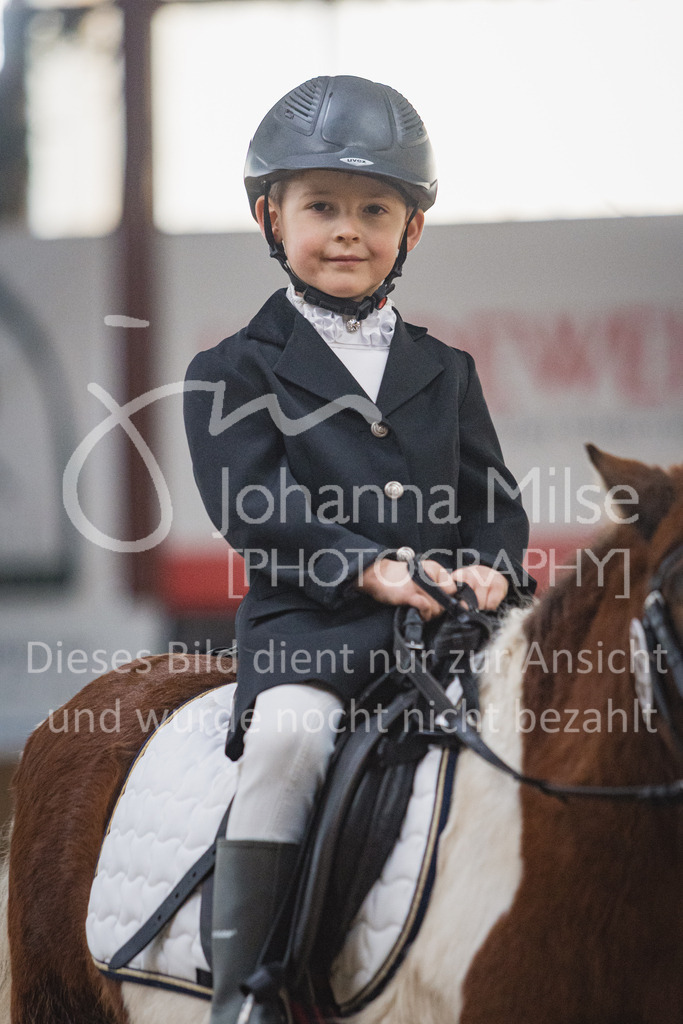 230319_HF-Schwm_Führzügel-201 | Herford-Schwarzenmoor, Dressurtag 2023, Führzügel-WB