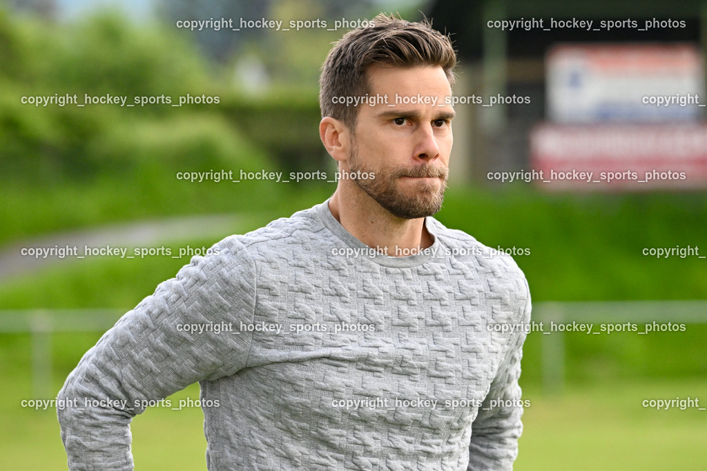 ESV Admira vs. ATUS Velden 20.5.2023 | Headcoach ATUS Velden Marcel Günther Kuster 