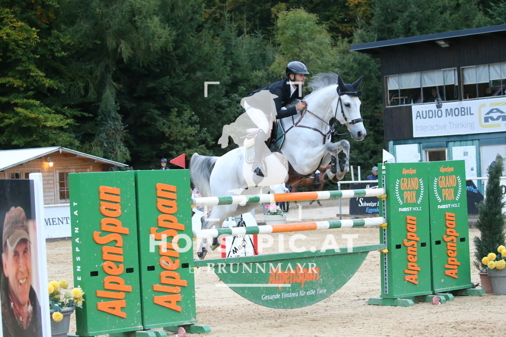 DL2Q6675 | Willkommen bei Brunnmayr - Design & Fotografie – Ihrem Spezialisten für Reitturniere und Pferdeveranstaltungen in Oberösterreich, Salzburg und Bayern! Seit über 17 Jahren sind wir leidenschaftlich dabei.