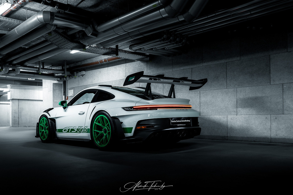911 Porsche 911 GT3 RS | Entdecken Sie die faszinierende Welt von Alexander Tschuncky Arts: Kreative Fotografie, atemberaubende Automobilkunst und hochwertiger Bilderdruck. Lassen Sie sich inspirieren! - Realisiert mit Pictrs.com