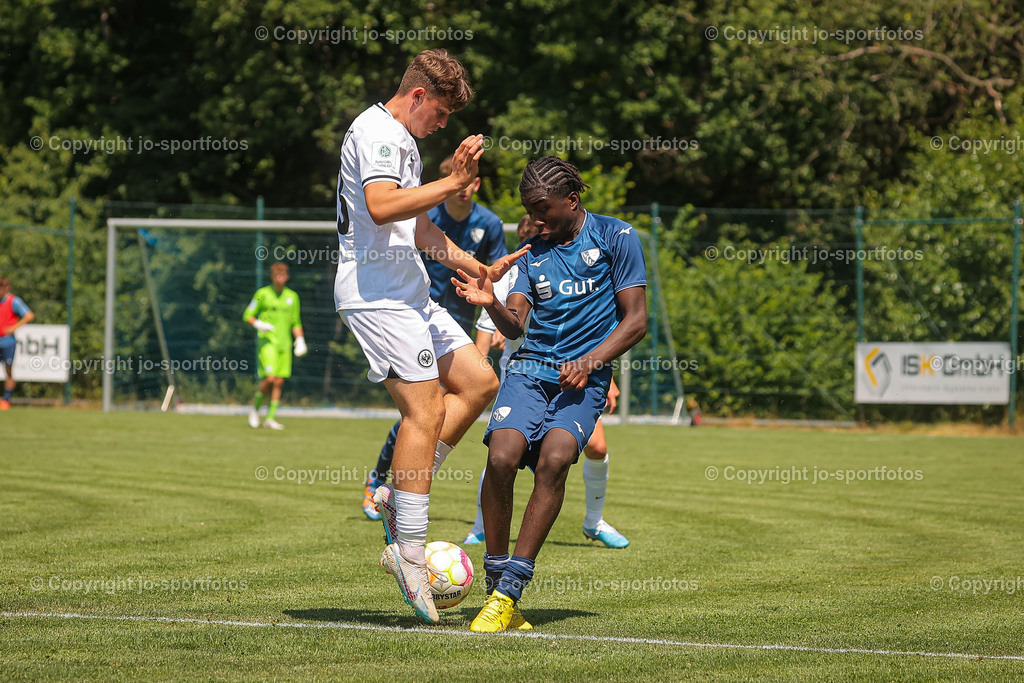BQ3I5118 | 17.06.2023; Testspiel; Rasenplatz Offdilln; VfL Bochum U17 - Eintracht Frankfurt U17; Ergebnis: 3:1 (1:1)
