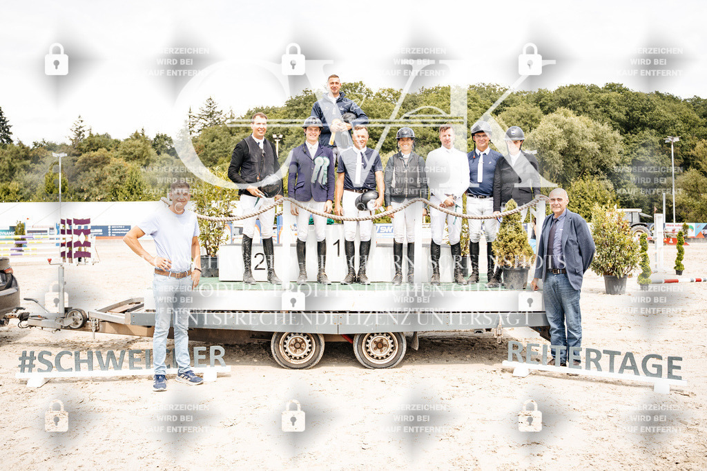 CK703748 | Turnierfotografie Pferdefotografie Trier Rheinland-Pfalz Pferdesport Reitsport Tierfotografie Sportfotografie Pferdevideo Pferdevideografie Equestrianvideography equestrianphotography  - Realisiert mit Pictrs.com