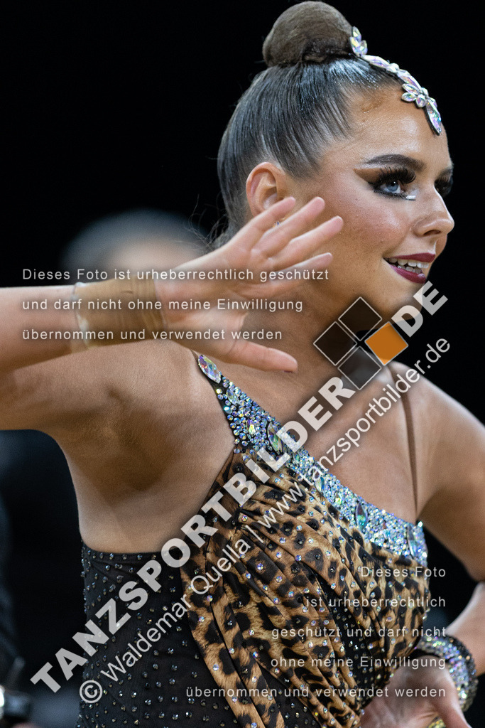 20230226-13128 | Hier finden Sie Tanz Bilder vom Latein und Standard Formationen tanzen. Sportbilder vom Tanzsport. Schöne Fotos und von Weltmeisterschaft, Europameisterschaft, Bundesliga, Regionalliga, Oberliga und Landesliga sowie von GOC Stuttgart, DanceComp, WM Bremen