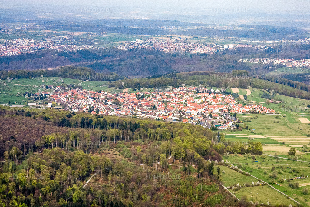 Luftbild: Ortsansicht aus Westen im Ortsteil Spessart in Ettlingen im Bundesland Baden-Württemberg in Deutschland. Foto: IMG_17753.jpg vom 12.04.2009 durch Werner Riehm/FLY-FOTO.de