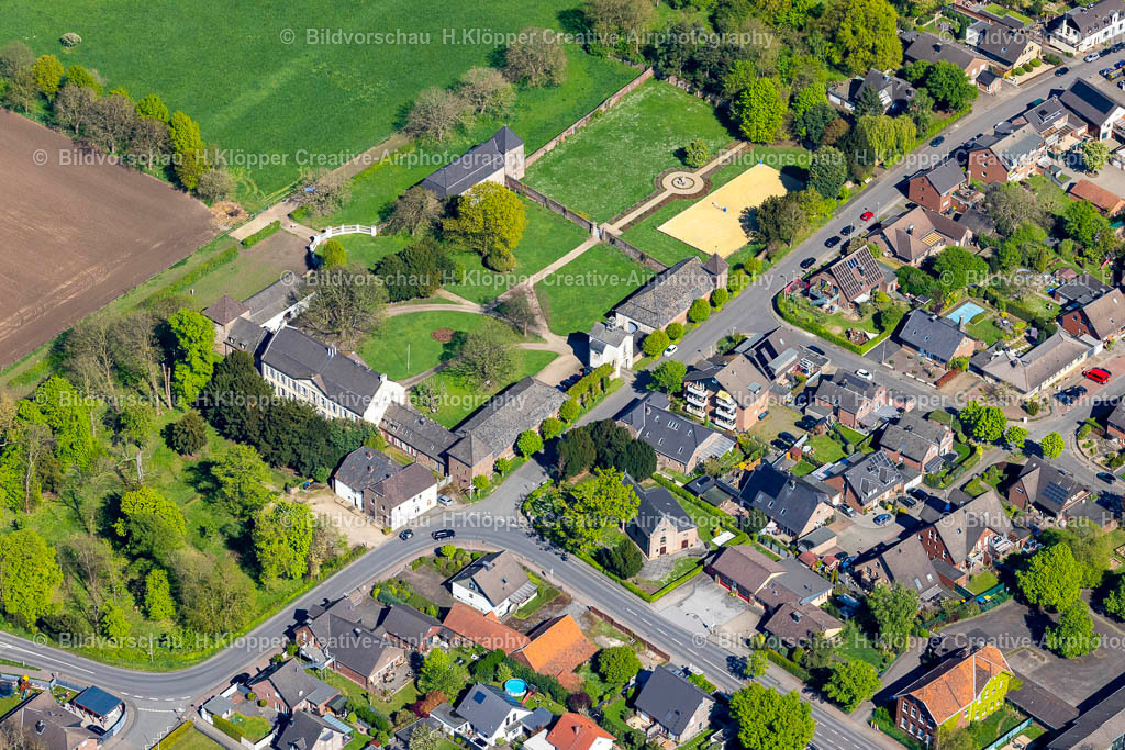 Luftbilder Rheinberg-Ossenberg-0820 | Luftaufnahme Schloßpark im Ortsteil Ossenberg in Rheinberg - Realisiert mit Pictrs.com