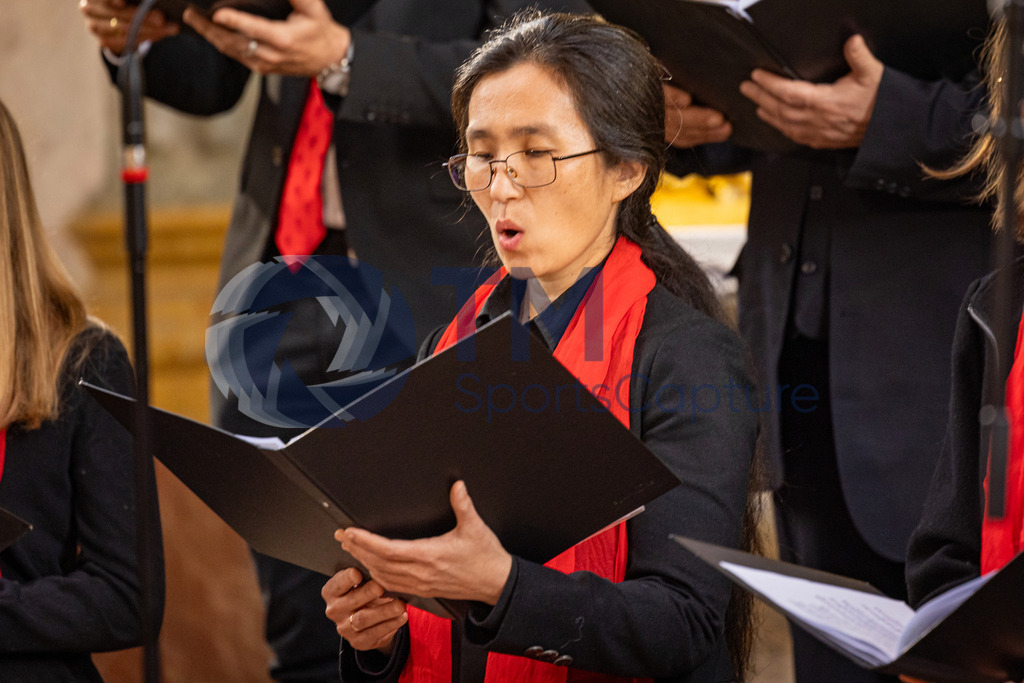 RR5M7784 | Firmung Klagenfurt-Dom 19.05.2024 8 Uhr