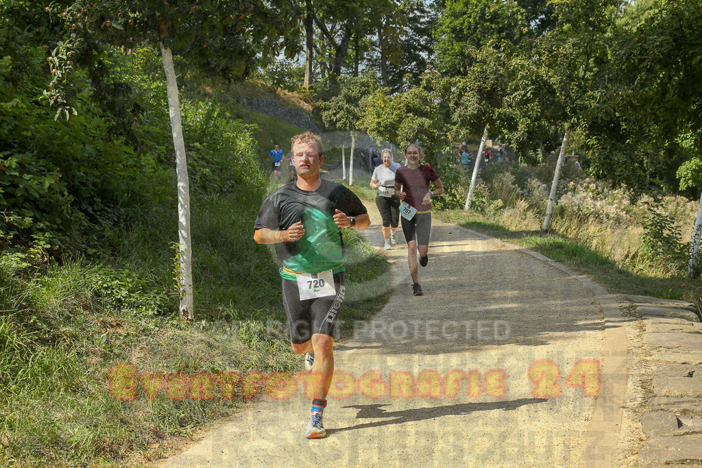 250824_1447_EX1_7547 | Sportfotografie im Rhein-Sieg Kreis, Köln, Bonn, NRW, Rheinland Pfalz, Hessen, etc. Unser Tätigkeitsfeld umfasst den Laufsport vom Volkslauf über den Marathon, Duathlon, Triathon bis zum Ultralauf wie Kölnpfad Ultra oder Schindertrail.