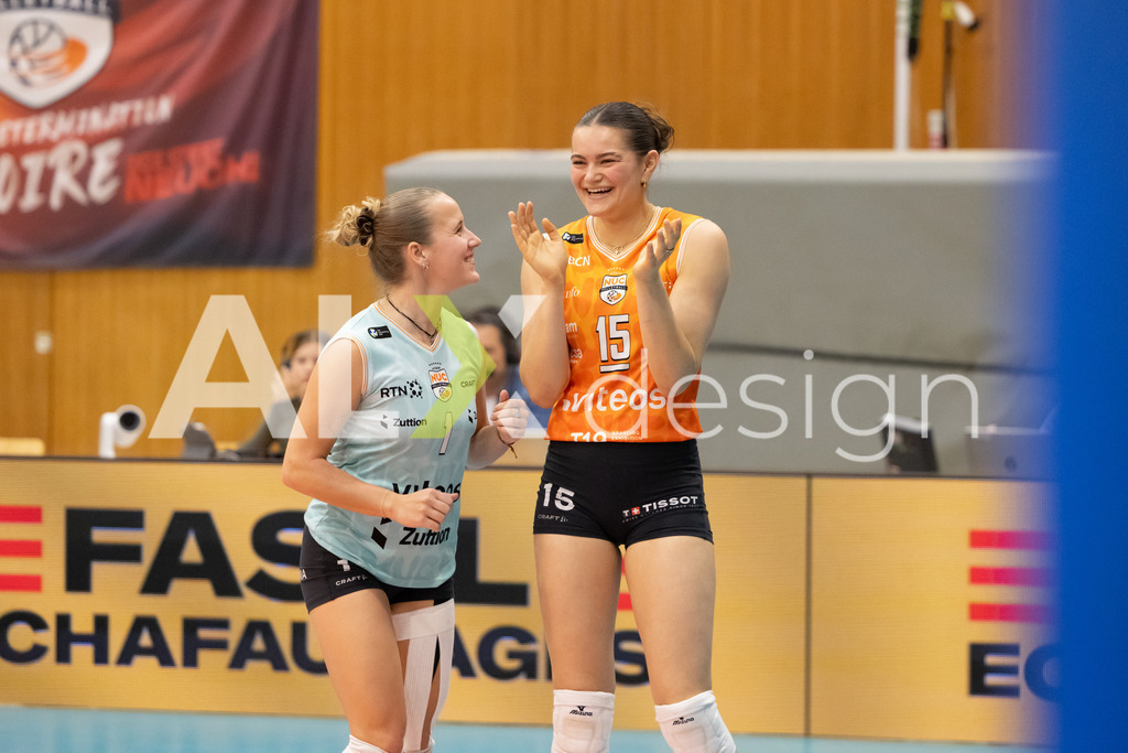 Volleyball I Frauen I Saison 2025-2026 I Volleyball NLA | Women I  Playoffs Finals 1/5 I viteos NUC - VC Kanti Schaffhausen I 06.04.2026 | 15 Alix De Micheli (CH) (Viteos NUC) – Mitte - Realisiert mit Pictrs.com