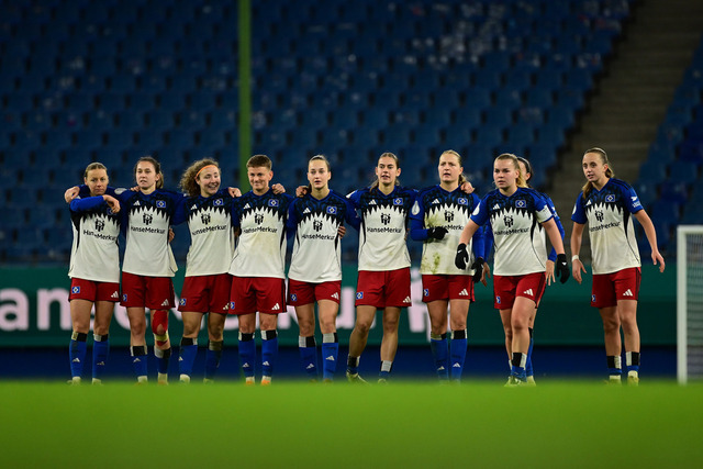 Fußball I Frauen I Saison 2025-2026 I DFB-Pokal I Achtelfinale I Hamburger SV - Bayer 04 Leverkusen I 19339 | Hamburger SV Frauen zusammen - Realisiert mit Pictrs.com