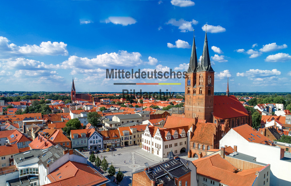 Stendal_Marienkirche_Marktplatz | Stendal VEB - Realisiert mit Pictrs.com