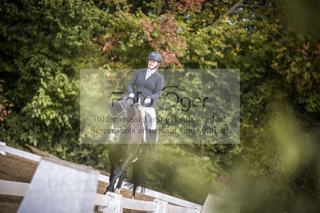 DOS_0287 | Entdecke hochwertige Reitturnierfotos von Foto Oger. Professionell, emotional und authentisch – jetzt Lieblingsmomente im Shop bestellen.Deutschlandweite Turnierfotografie. - Realisiert mit Pictrs.com