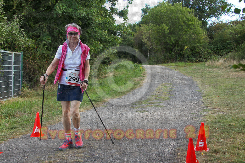250830_1415_EV4_4355 | Sportfotografie im Rhein-Sieg Kreis, Köln, Bonn, NRW, Rheinland Pfalz, Hessen, etc. Unser Tätigkeitsfeld umfasst den Laufsport vom Volkslauf über den Marathon, Duathlon, Triathon bis zum Ultralauf wie Kölnpfad Ultra oder Schindertrail.