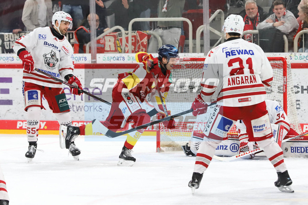 IMG 7933 | Jakob Weber (links) - © by Sportfoto-Sale (DR) - Realisiert mit Pictrs.com