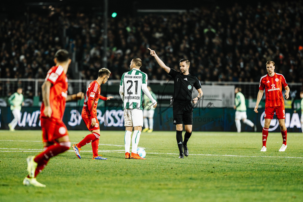 SC Preußen Münster - Fortuna Düsseldorf 1895 | Das ist die Fotodatenbank für authentische Sportfotografie aus Münster: Markus Paletta fotografiert Teams, Sportler:innen, Kinder, Events & Unternehmen. - Realisiert mit Pictrs.com