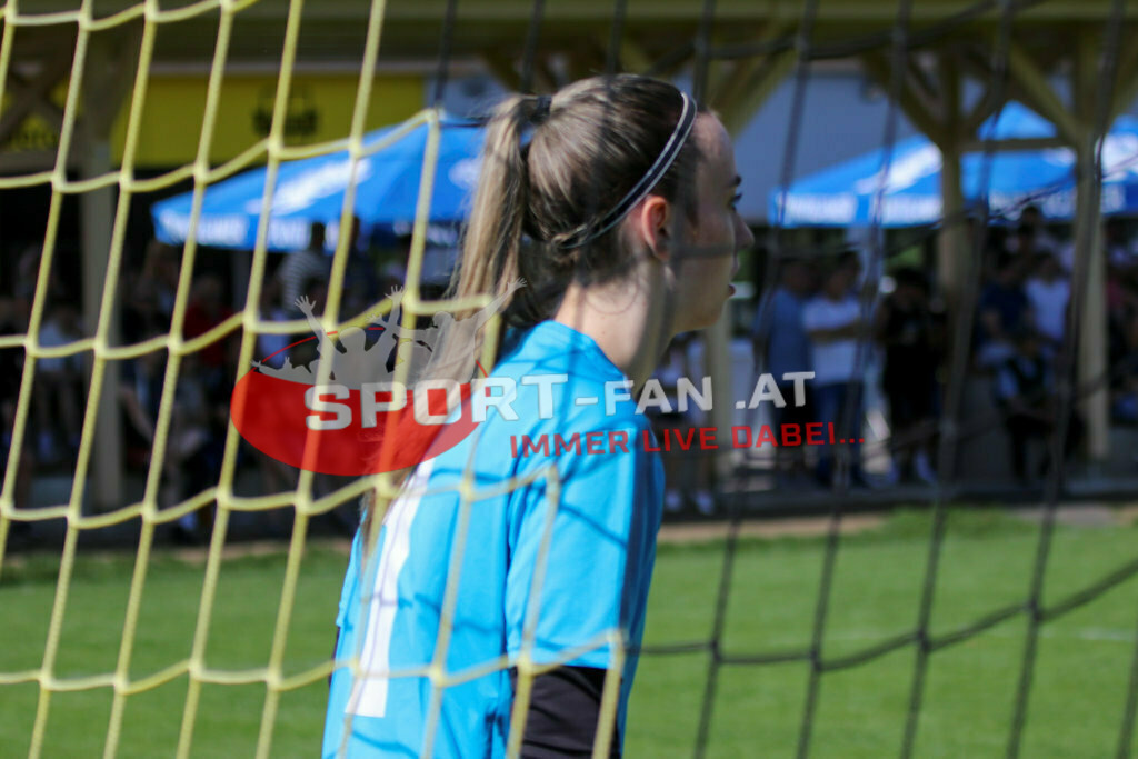 SV Oberglan Damen - Austria Klagenfurt |  ; SV Oberglan Damen - Austria Klagenfurt am 06.06.2022 in Oberglan
(Sportplatz), AUSTRIA, (Photo by Ernst Krawagner sport-fan.at) - Realisiert mit Pictrs.com