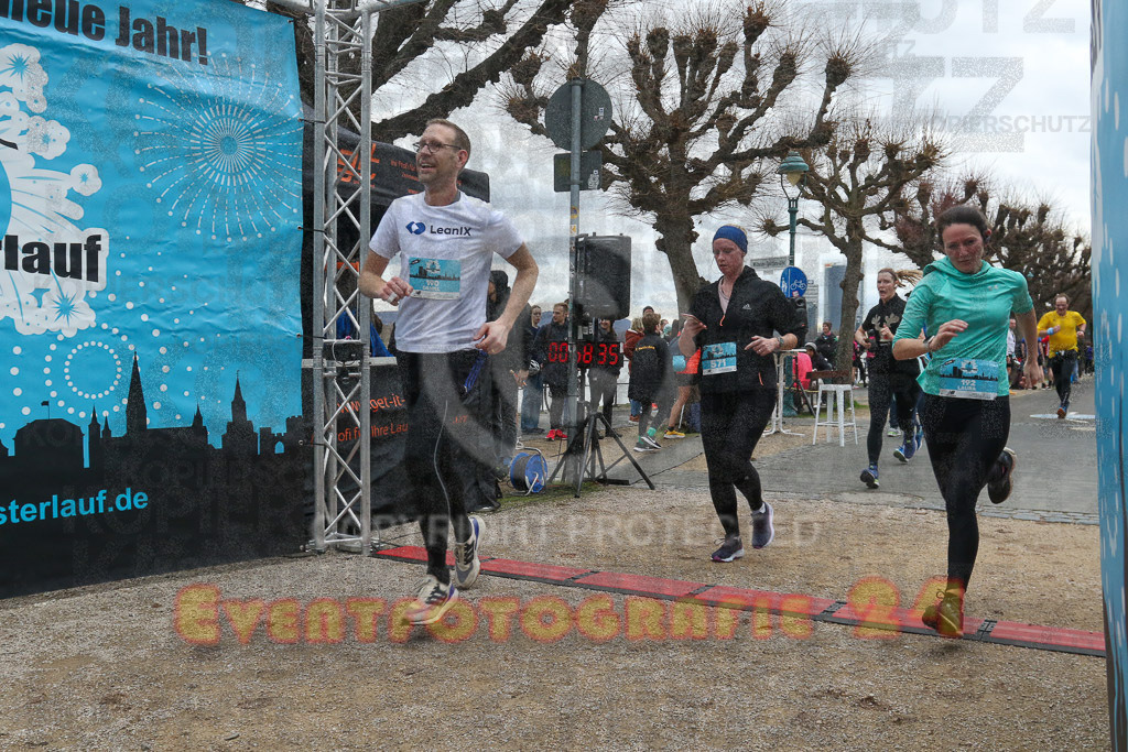 221231_1208_EV9_5595 | Sportfotografie im Rhein-Sieg Kreis, Köln, Bonn, NRW, Rheinland Pfalz, Hessen, etc. Unser Tätigkeitsfeld umfasst den Laufsport vom Volkslauf über den Marathon, Duathlon, Triathon bis zum Ultralauf wie Kölnpfad Ultra oder Schindertrail.