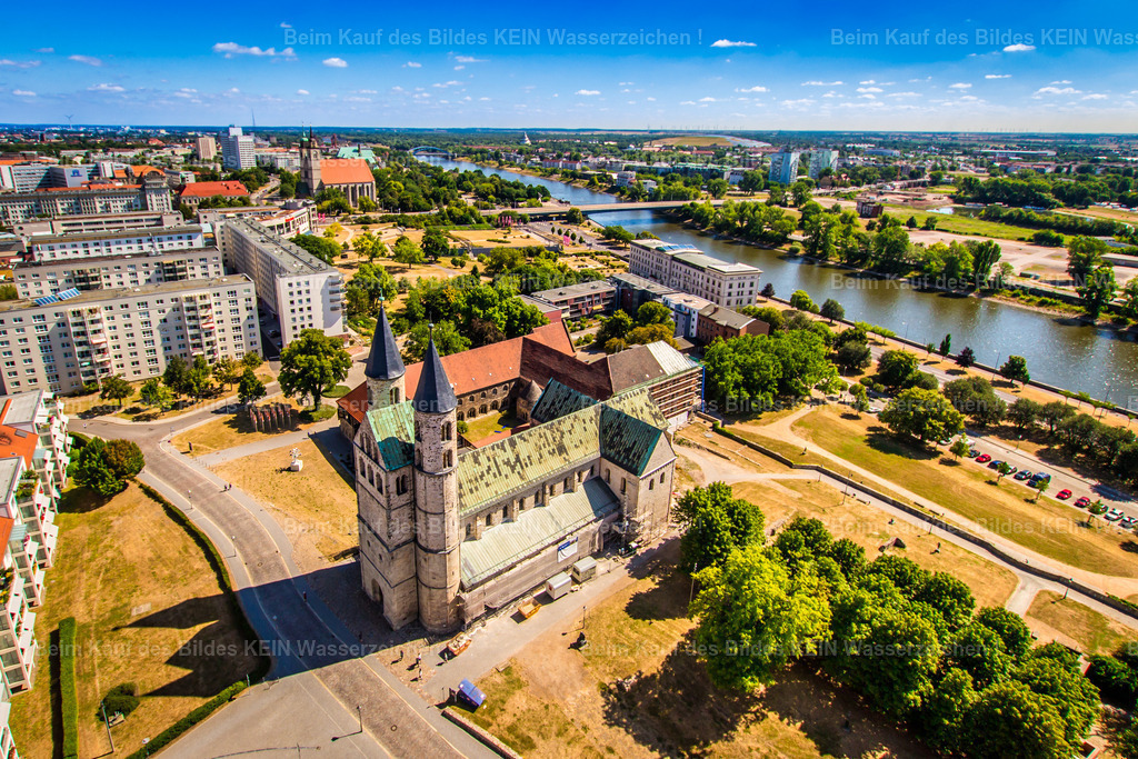 Magdeburg Kloster Unser Lieben Frauen von oben-3466 | Kloster Unser Lieben Frauen und Elbe - Realisiert mit Pictrs.com