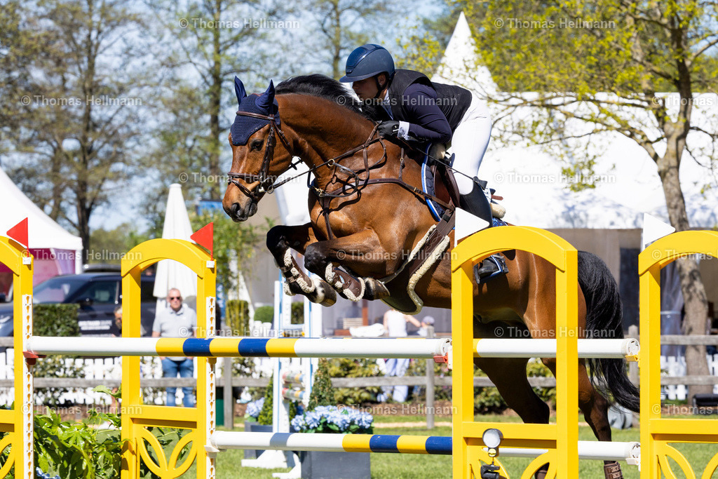 TH_721 Hanna Nordström_ Iprimero_37067 | Reitturnier Bremen Oberneuland 2026 am 02.05.26 in Bremen, Thomas Hellmann, 721 Hanna Nordström, Iprimero