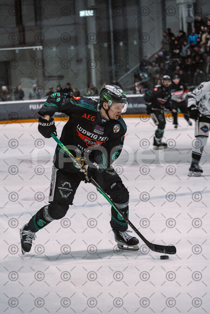 Alligators_vs_Passau_26_12_2025-039 | Höchstadt Alligators Fotogalerie: Eishockey-Action aus Franken. Professionelle Spielfotos, Portraits & Stadionbilder zum Download. Jetzt entdecken! - Realisiert mit Pictrs.com