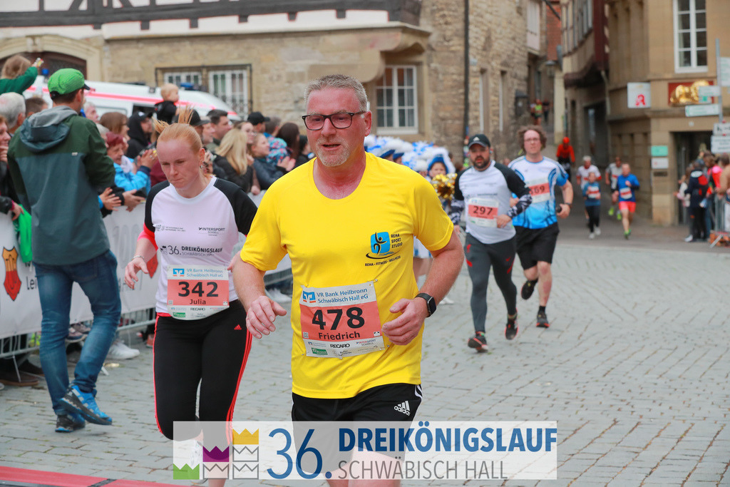 VR Bank Hauptlauf 10km | 3königslauf 2022 VR Bank Hauptlauf - Realisiert mit Pictrs.com