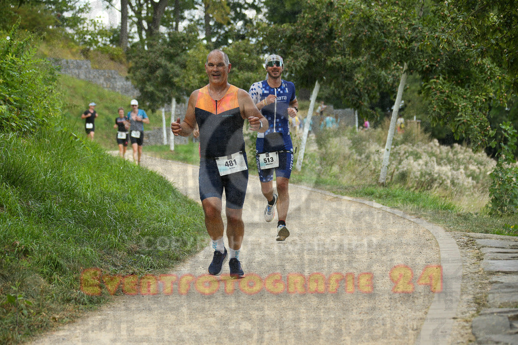 250824_1358_EX1_4464 | Sportfotografie im Rhein-Sieg Kreis, Köln, Bonn, NRW, Rheinland Pfalz, Hessen, etc. Unser Tätigkeitsfeld umfasst den Laufsport vom Volkslauf über den Marathon, Duathlon, Triathon bis zum Ultralauf wie Kölnpfad Ultra oder Schindertrail.