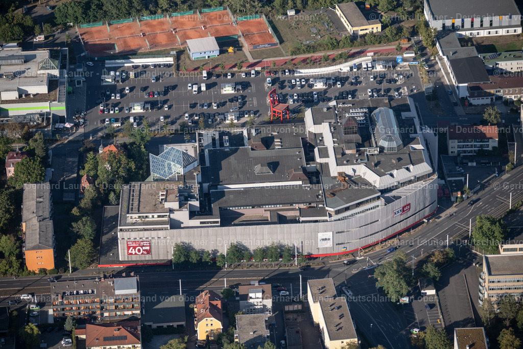 3903412 | BDSK Handels GmbH &amp; Co. KGMergentheimerstr. 5997084 WürzburgDeutschland E-Mail: info@xxxlmoebelhaeuser.deInternet: www.xxxlshop.de