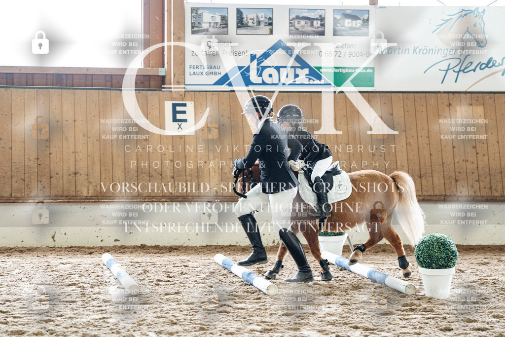 CK902316 | Turnierfotografie Pferdefotografie Trier Rheinland-Pfalz Pferdesport Reitsport Tierfotografie Sportfotografie Pferdevideo Pferdevideografie Equestrianvideography equestrianphotography  - Realized with Pictrs.com