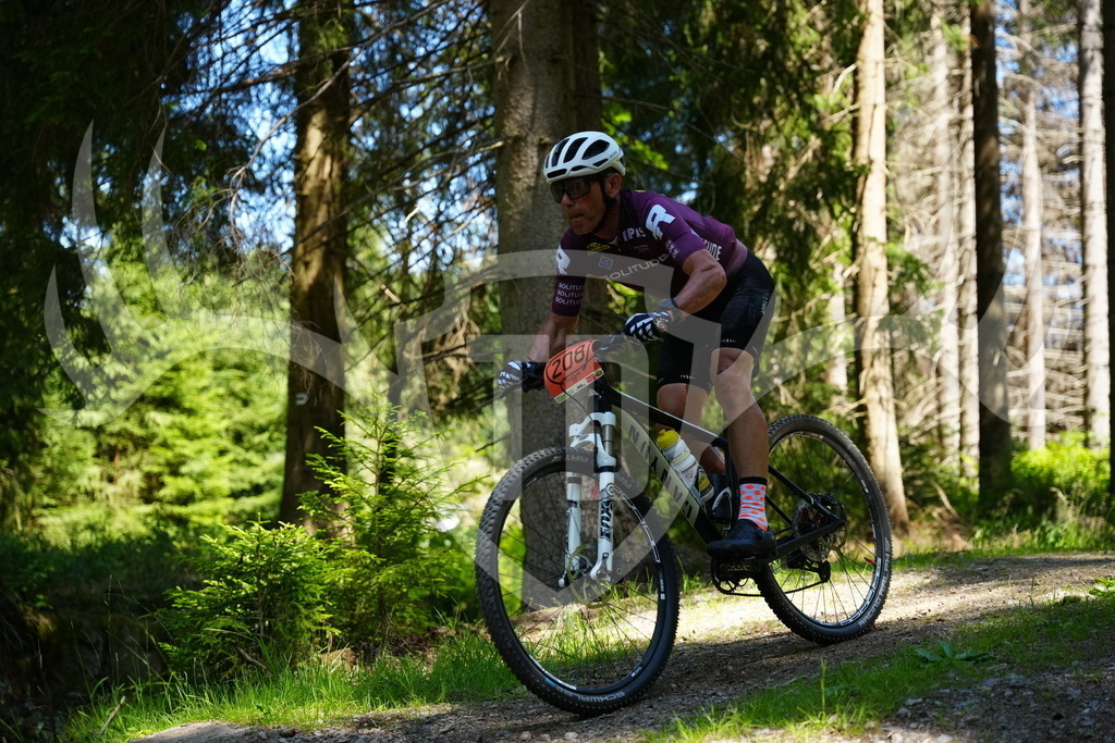 FC101846 | Fotogalerie der Treibjagd im Dunkelwald - Dein MTB Etappenrennen im Erzgebirge - Realisiert mit Pictrs.com