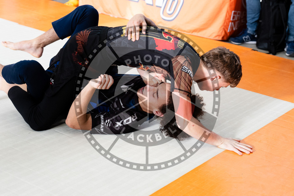20251122PBB10901 | Athletes compete during the Grappling Industries Berlin Jiu-Jitsu and Grappling Championship, on November 22, 2025 in Berlin, Germany. © photoblackbelt
