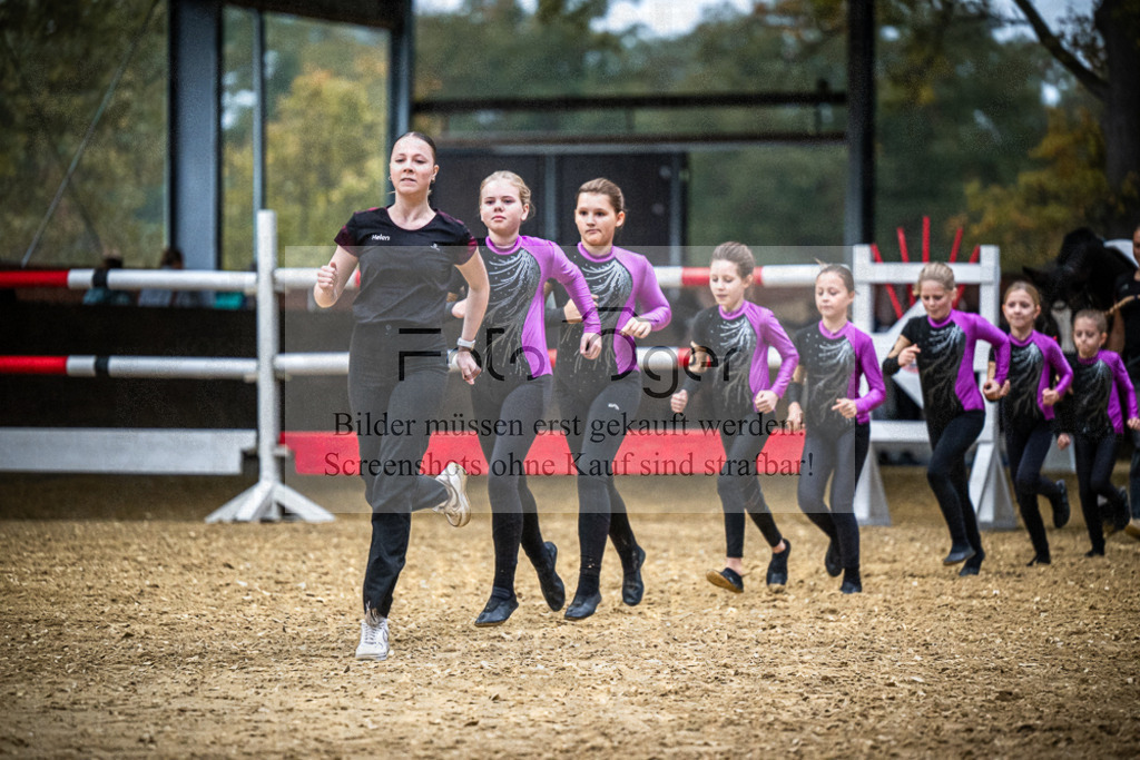DOS_0012 | Entdecke hochwertige Reitturnierfotos von Foto Oger. Professionell, emotional und authentisch – jetzt Lieblingsmomente im Shop bestellen.Deutschlandweite Turnierfotografie. - Realisiert mit Pictrs.com