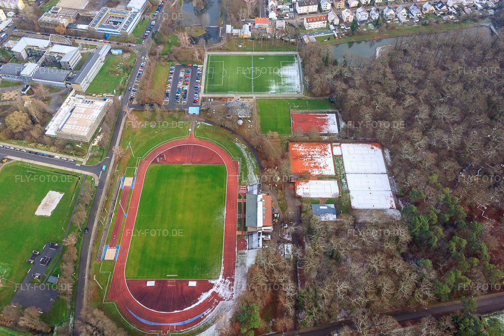 Luftbild: Bienwaldstadion mit etwas Schnee in Kandel im Bundesland Rheinland-Pfalz in Deutschland. Foto: IMG_35710.jpg vom 27.11.2010 durch Werner Riehm/FLY-FOTO.de
