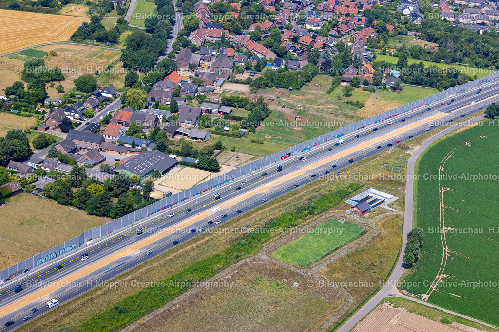Lufbilder Krefeld-5576 | Luftbildfotografie und Luftbildfotograf Hermann Klöpper - Realisiert mit Pictrs.com