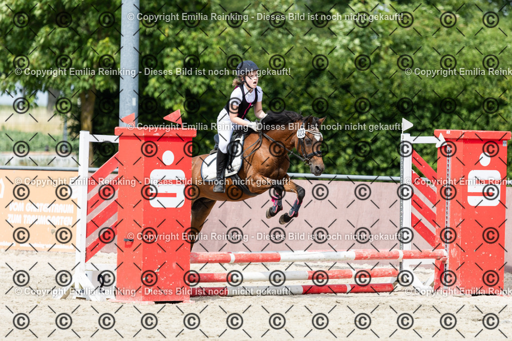 CL5A4154 | Emilia Reinking Fotografie - Realisiert mit Pictrs.com