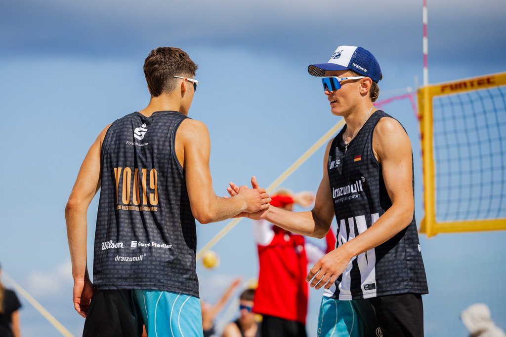 Beachvolleyball I Saison 2026 I Deutsche Meisterschaft U19 I 3. Tag | Jasper Lorenz Fotografie - Realisiert mit Pictrs.com