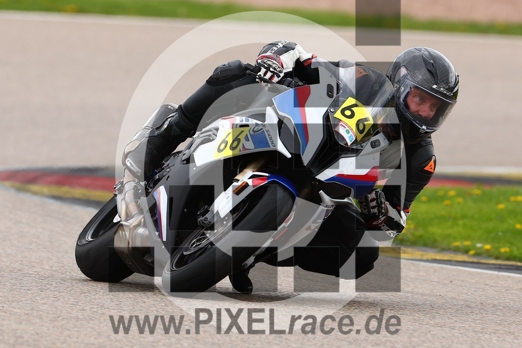 0066-20250422_03019 | Schöne Erinnerungen an spannende Momente - das festzuhalten ist unser Job. PIXELrace.de ist seit 2003 auf den Rennstrecken Europas unterwegs um die Action draußen beim Fahren und die wunderbare Stimmung imm Fahrerlager für euch einzufangen.