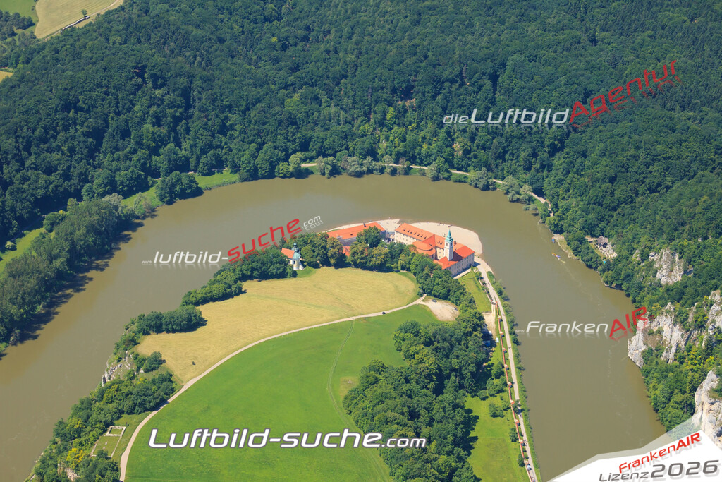 Luftbild von Weltenburg Kelheim - Luftaufnahme wurde 2012 von https://frankenair.de mittels Flugzeug (keine Drohne) erstellt - die Geschenkidee