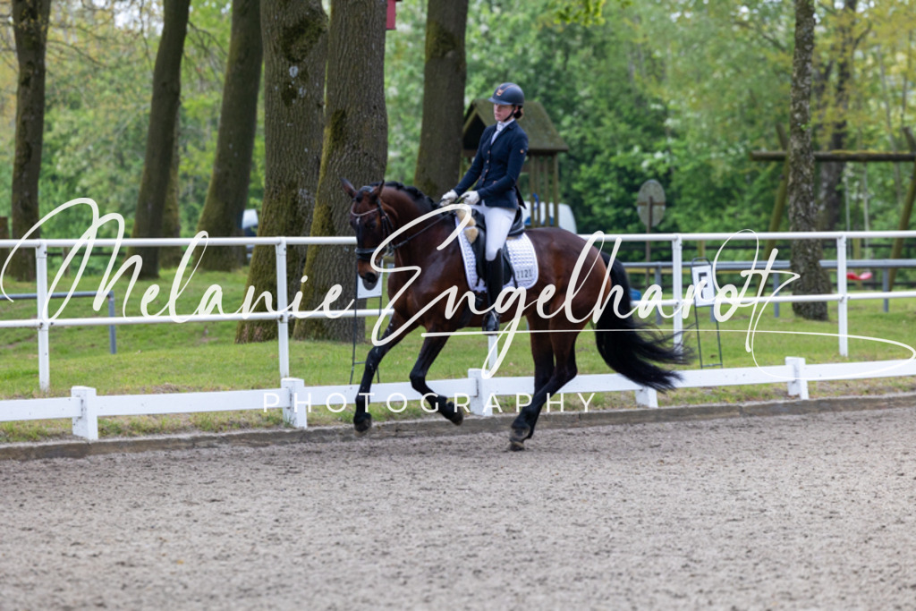 7I8A8610 | melanie-engelhardt-photography - Realisiert mit Pictrs.com