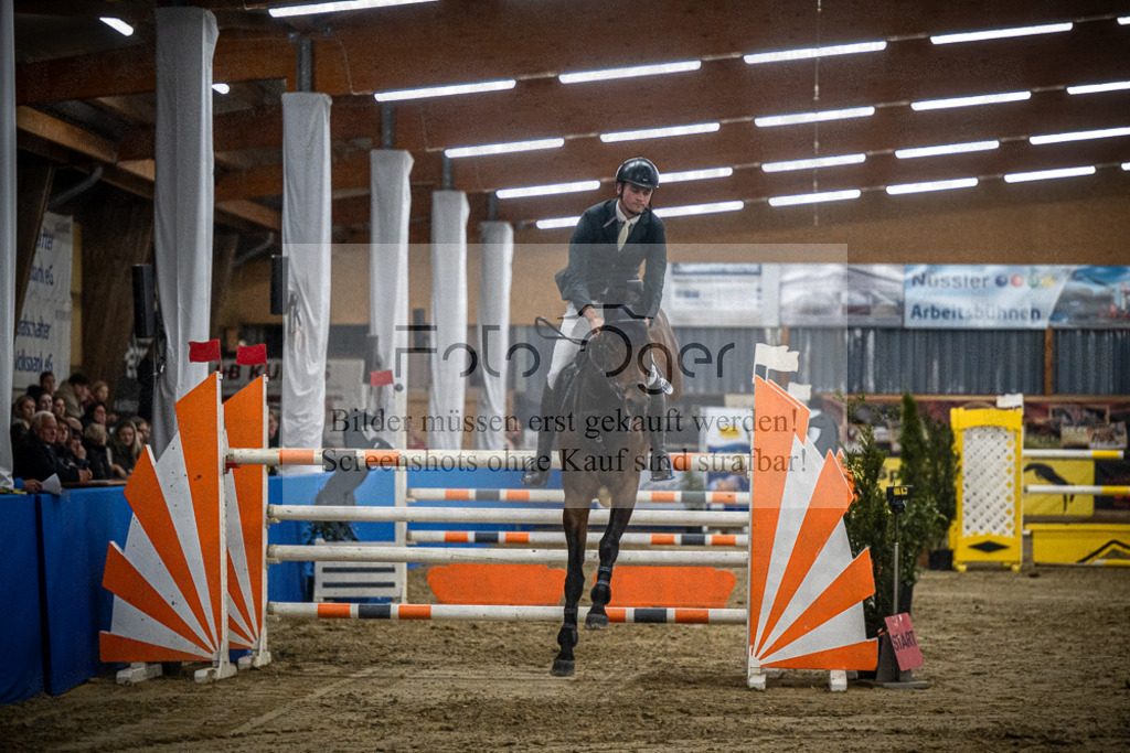 DOS_0642 | Entdecke hochwertige Reitturnierfotos von Foto Oger. Professionell, emotional und authentisch – jetzt Lieblingsmomente im Shop bestellen.Deutschlandweite Turnierfotografie. - Realisiert mit Pictrs.com