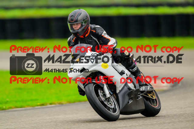 MaZZes_Fotomatrix_20241002_6007705_6409 | Fotograf Mathias Schmid
Sportfotograf,
Eventfotograf,
Hochzeitsfotograf,
Portraitfotograf