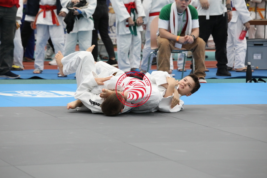 1J7A1762 | Fotos vom Adler Cup - Pictures from Adler Cup

Hier findet Ihr alle Eindrücke und großen Momente der Adler Cup Wochenenden. Here you will find all impressions and great moments of the Adler Cup weekends. - Realisiert mit Pictrs.com