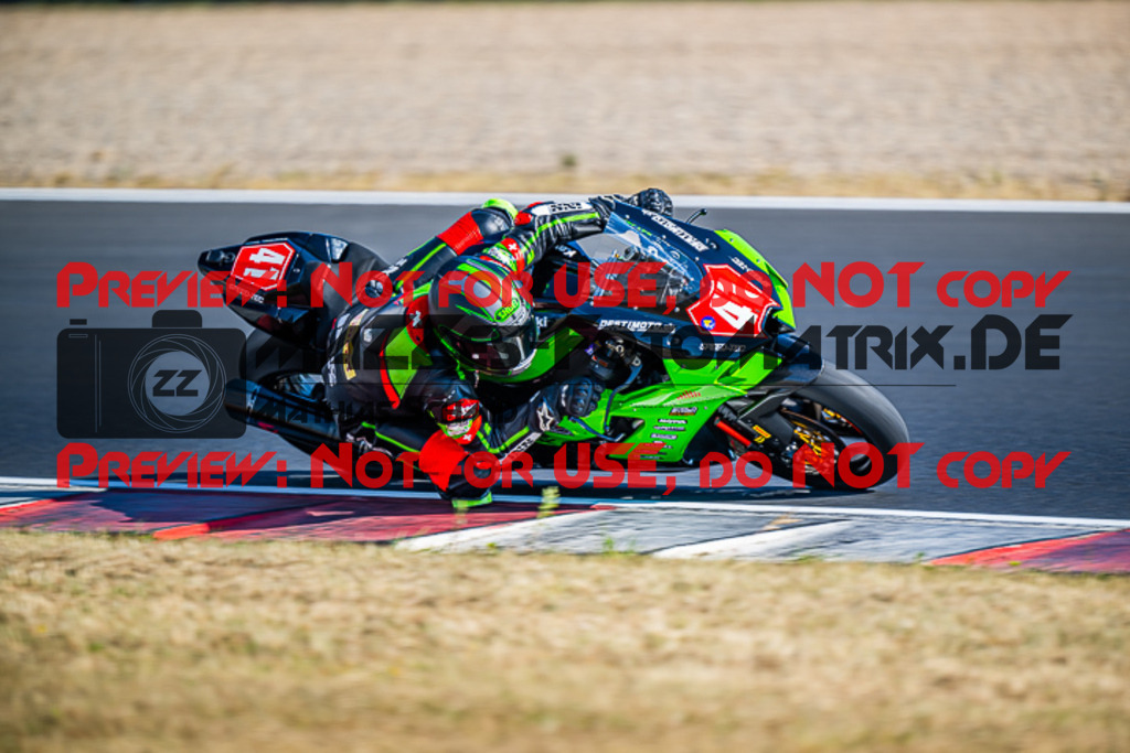 MaZZes_FotoMatrix_220624_9291 | PROSUPERSTOCK