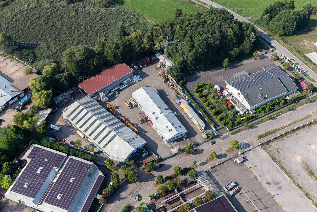 Dachdeckerei, Gerüstbau und Bauspenglerei Mindum, im Gewerbgegebiet Horst | Luftbild: Dachdeckerei, Gerüstbau und Bauspenglerei Mindum, im Gewerbgegebiet Horst im Ortsteil Minderslachen in Kandel im Bundesland Rheinland-Pfalz in Deutschland. Foto: IMG_117325.jpg vom 25.08.2019 durch Werner Riehm/FLY-FOTO.de - Realisiert mit Pictrs.com