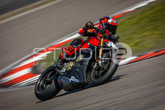 0082-240625_NR-019_82 | Deine Full-Service-Agentur für ✔️Videoproduktionen und ✔️Motorsportfotografie Jetzt Angebot anfragen!