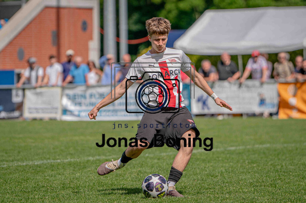 Fußball I C-Junioren I Saison 2025-2026 I Pfingsturnier Langförden I 15285 | jns.sportfotos - Realisiert mit Pictrs.com