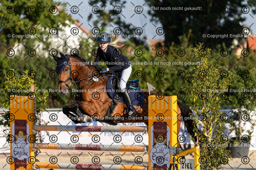 CL5A7080 | Emilia Reinking Fotografie - Realisiert mit Pictrs.com