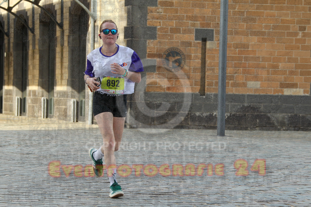 250920_1539_EV4_9370 | Sportfotografie im Rhein-Sieg Kreis, Köln, Bonn, NRW, Rheinland Pfalz, Hessen, etc. Unser Tätigkeitsfeld umfasst den Laufsport vom Volkslauf über den Marathon, Duathlon, Triathon bis zum Ultralauf wie Kölnpfad Ultra oder Schindertrail.