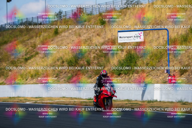 2026_08_20_PBK_14391_LRX | Sportfotografie; SlowMotion; Video; Rennstrecke; Hafeneger; RSE; Speer; Trackday; Motorsportarena; Hockenheimring; Brno; Most; Barcelona; Valencia, Benny; Kaetzmer;